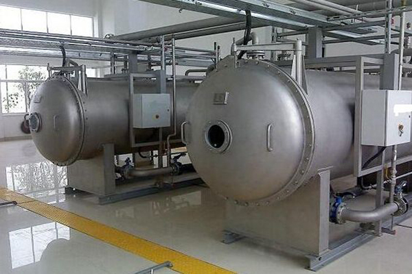 臭氧发生器在游泳池水处理中的优点有哪些?